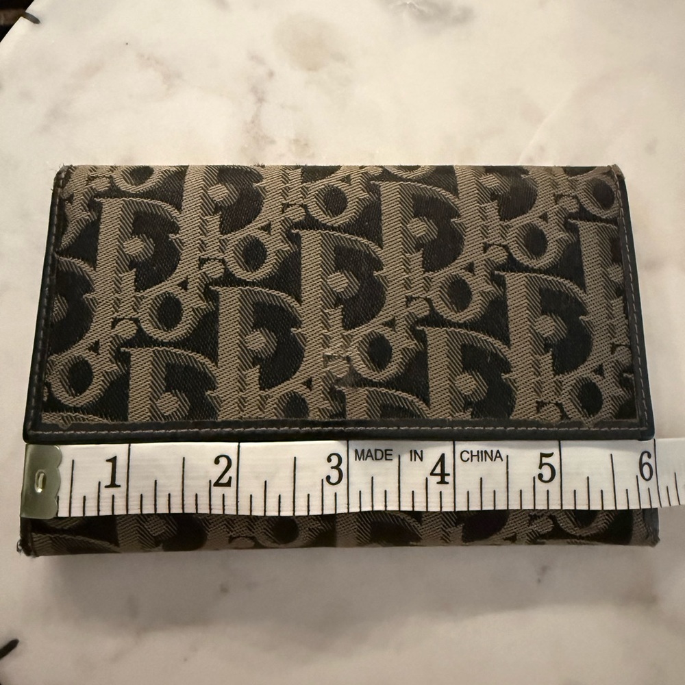 Christian Dior Monogram Wallet - Picture 9 of 11